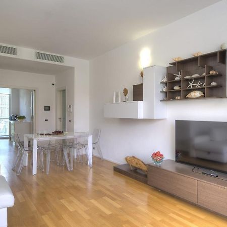 Appartamento Harbour House Savona Esterno foto