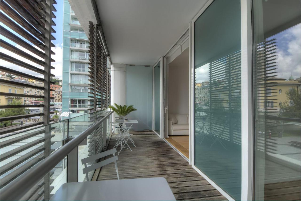 Appartamento Harbour House Savona Esterno foto