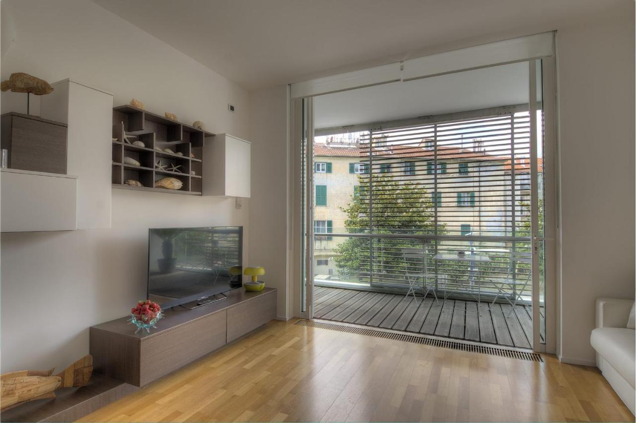 Appartamento Harbour House Savona Esterno foto