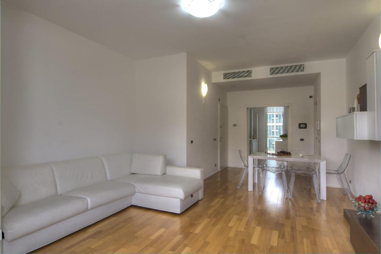 Appartamento Harbour House Savona Esterno foto