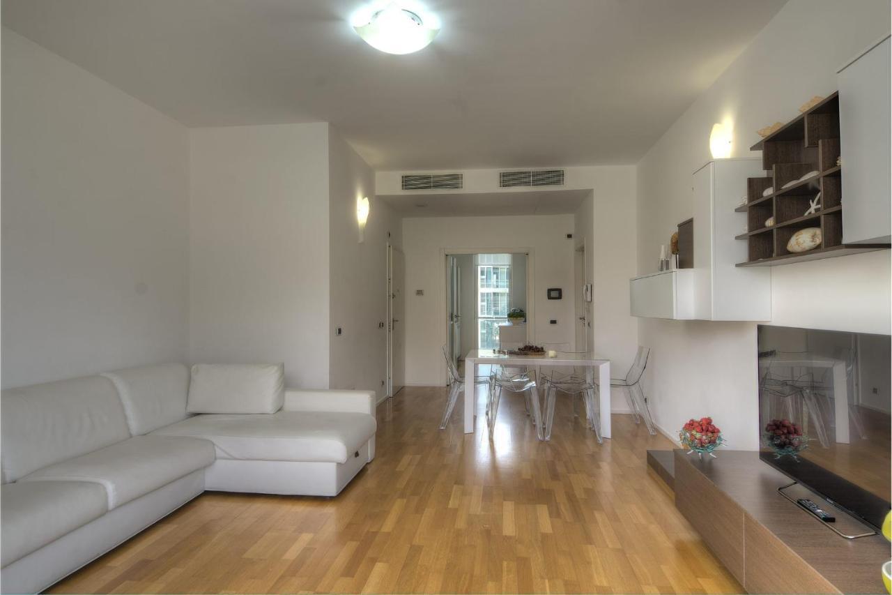 Appartamento Harbour House Savona Esterno foto