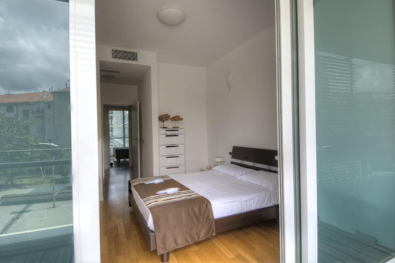 Appartamento Harbour House Savona Esterno foto