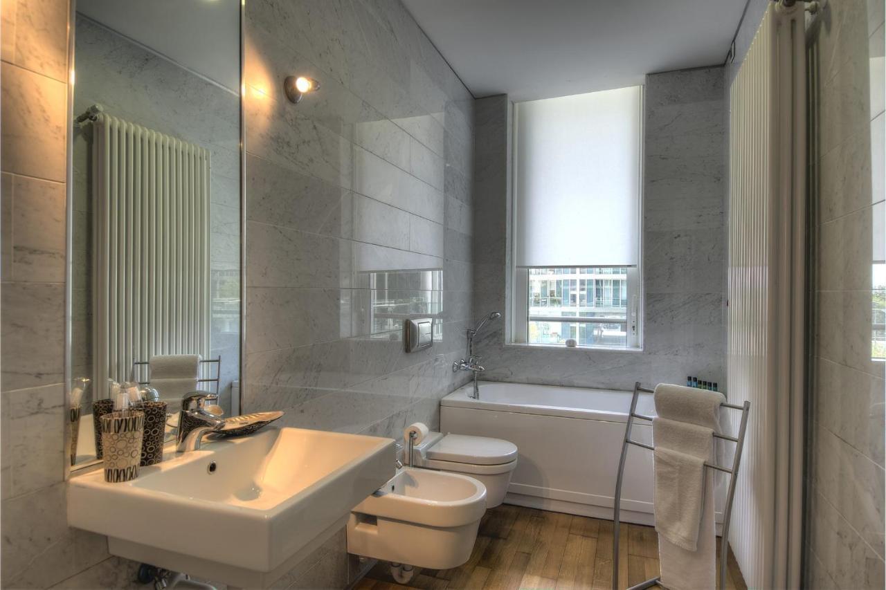Appartamento Harbour House Savona Esterno foto