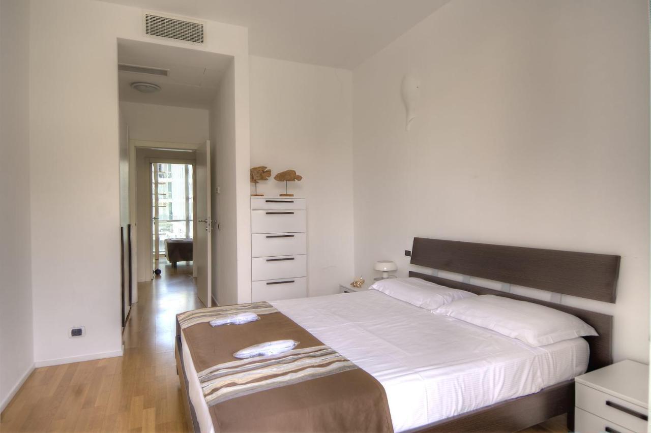 Appartamento Harbour House Savona Esterno foto